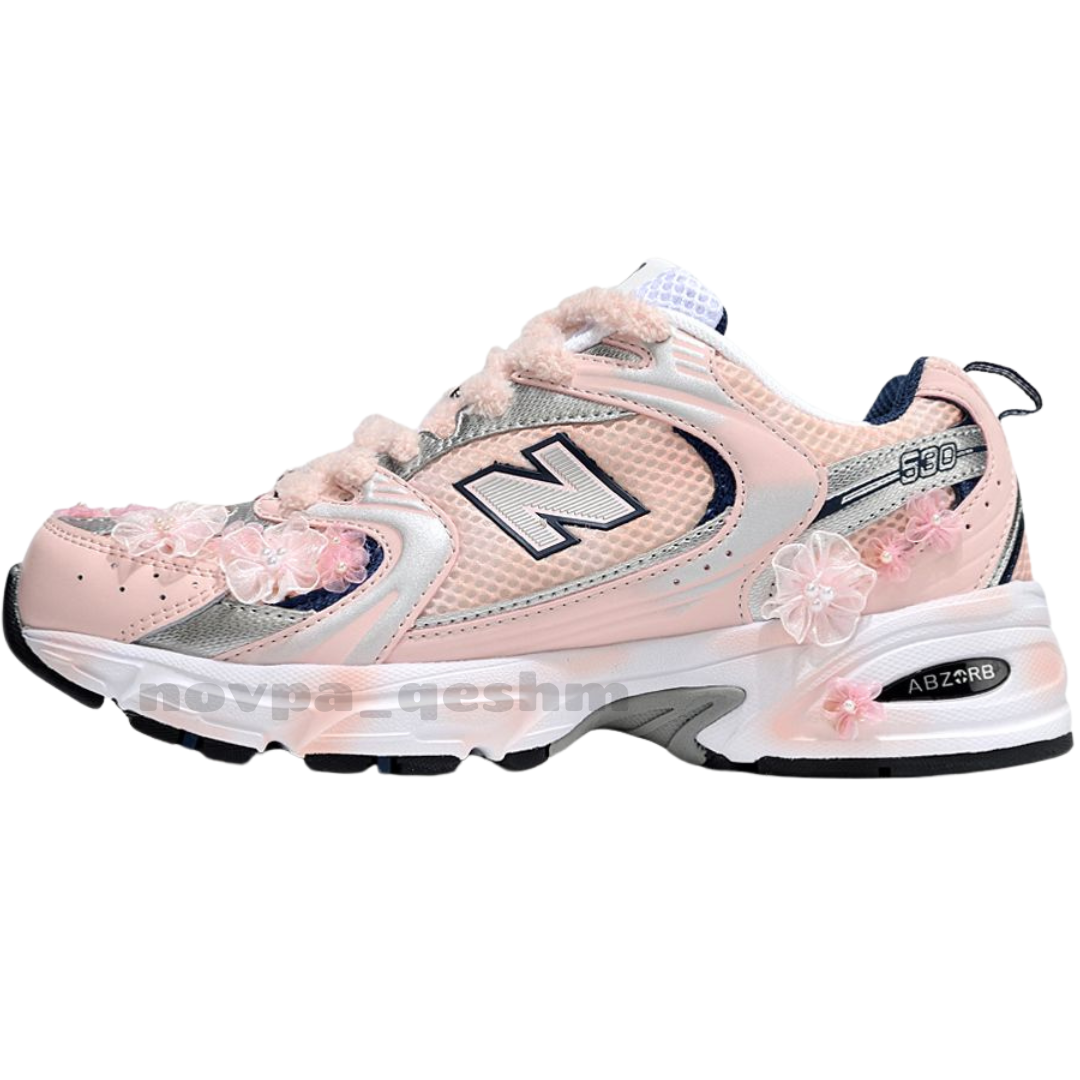کفش کتونی نیوبالانس 530 کاستوم صورتی گلدار New Balance 530 custom pink