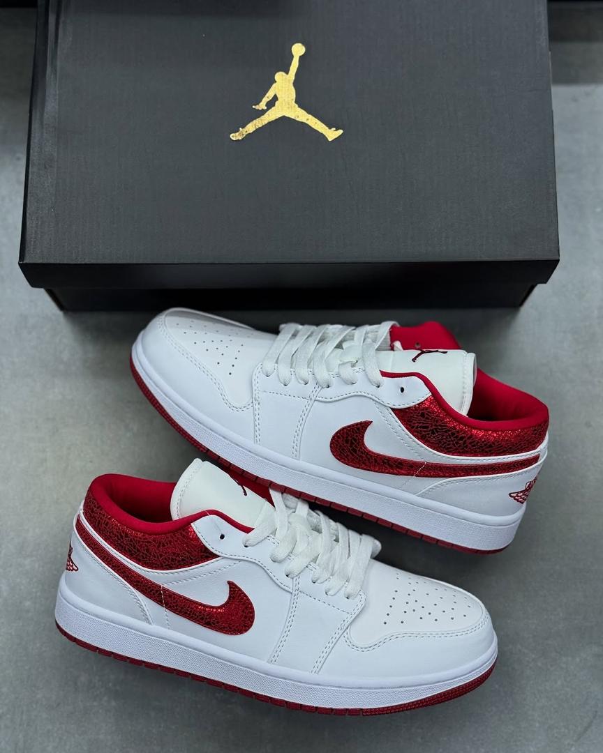کفش کتونی زنانه و مردانه نایک ایر جردن 1 لو رابی Nike air jordan 1 Low SE Ruby