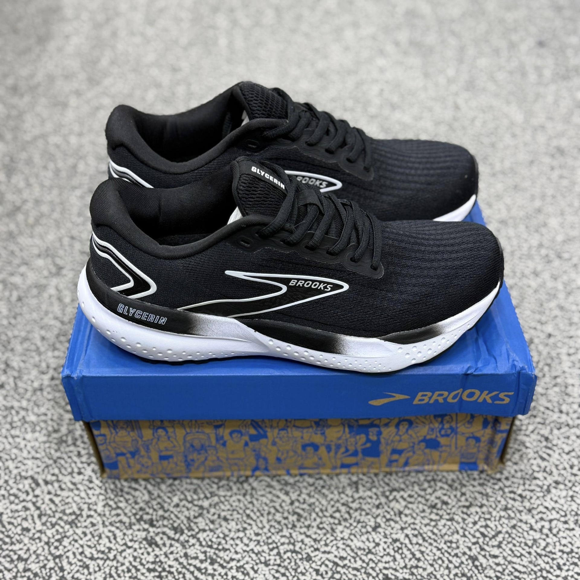 کفش کتونی رانینگ بروکس گلیسیرین 21 Brooks Glycerin مشکی