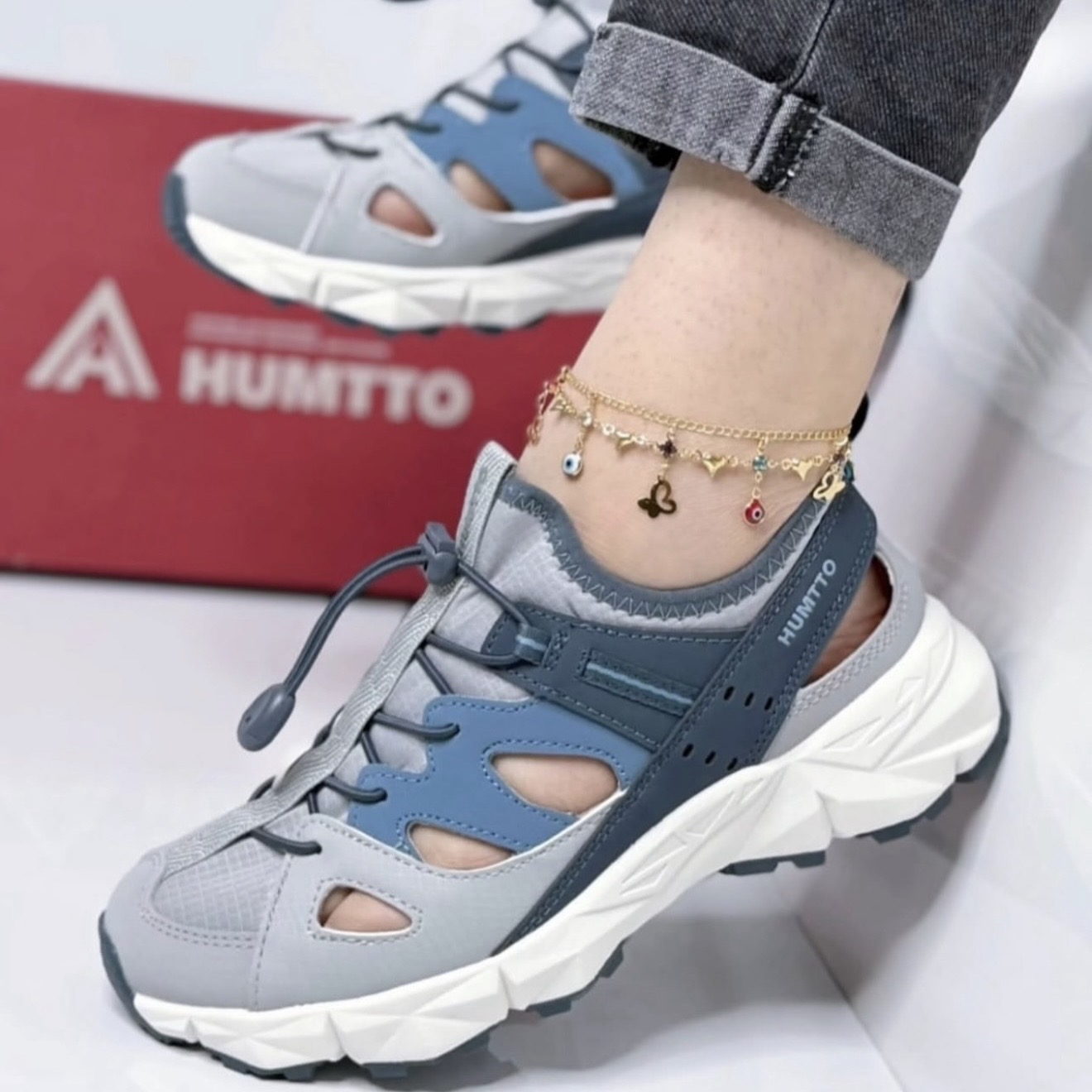 کفش صندل لژدار پیاده روی زنانه هامتو Humtto women's sandal آبی