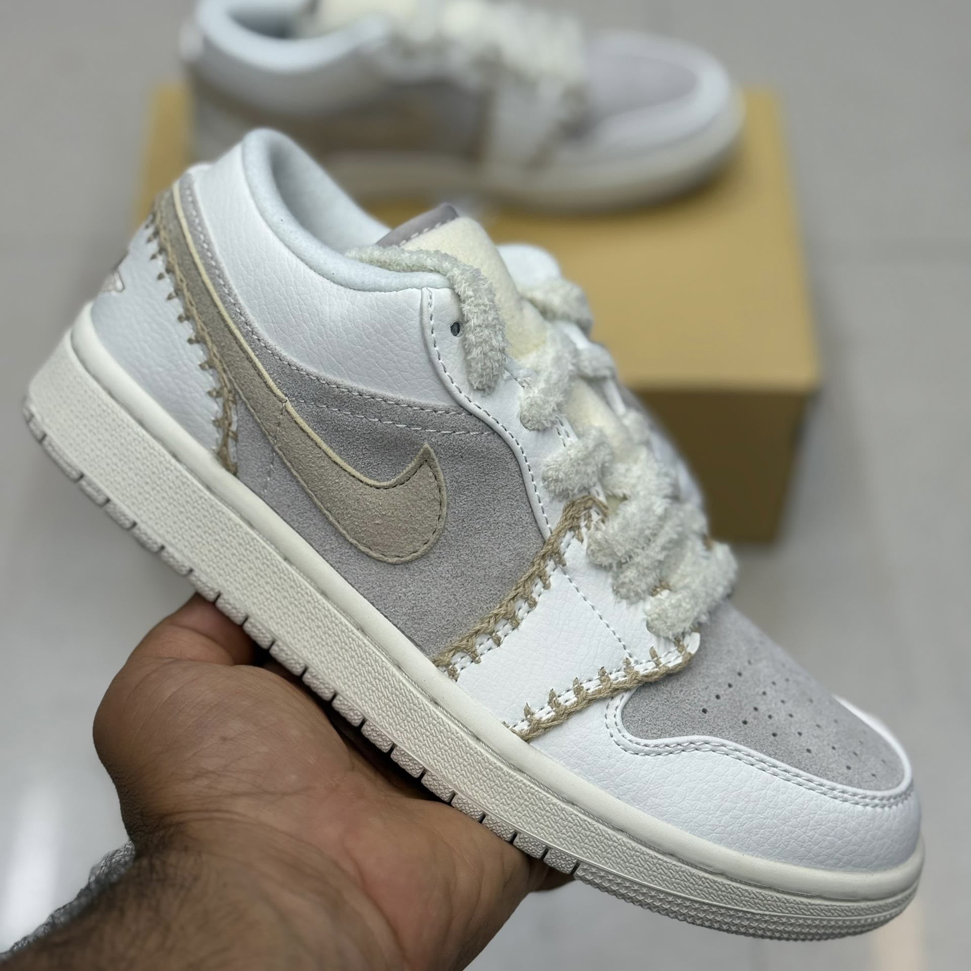 کفش کتونی کنفی نایکی جردن 1 کوزی گیرل Nike Air Jordan 1 Low SE Hemp Cozy Girl کرم
