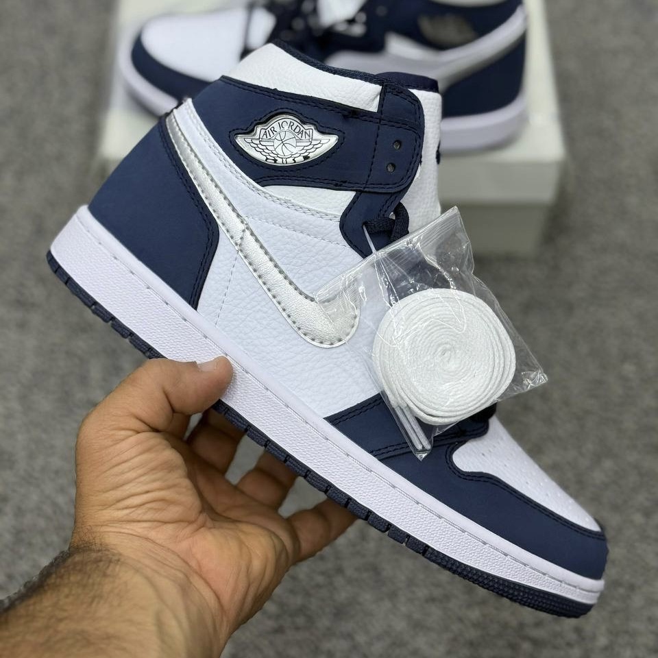 کفش کتونی نایک ایر جردن 1 سرمه ای نقره ای NIKE AIR JORDAN 1 Retro High Co.Jp