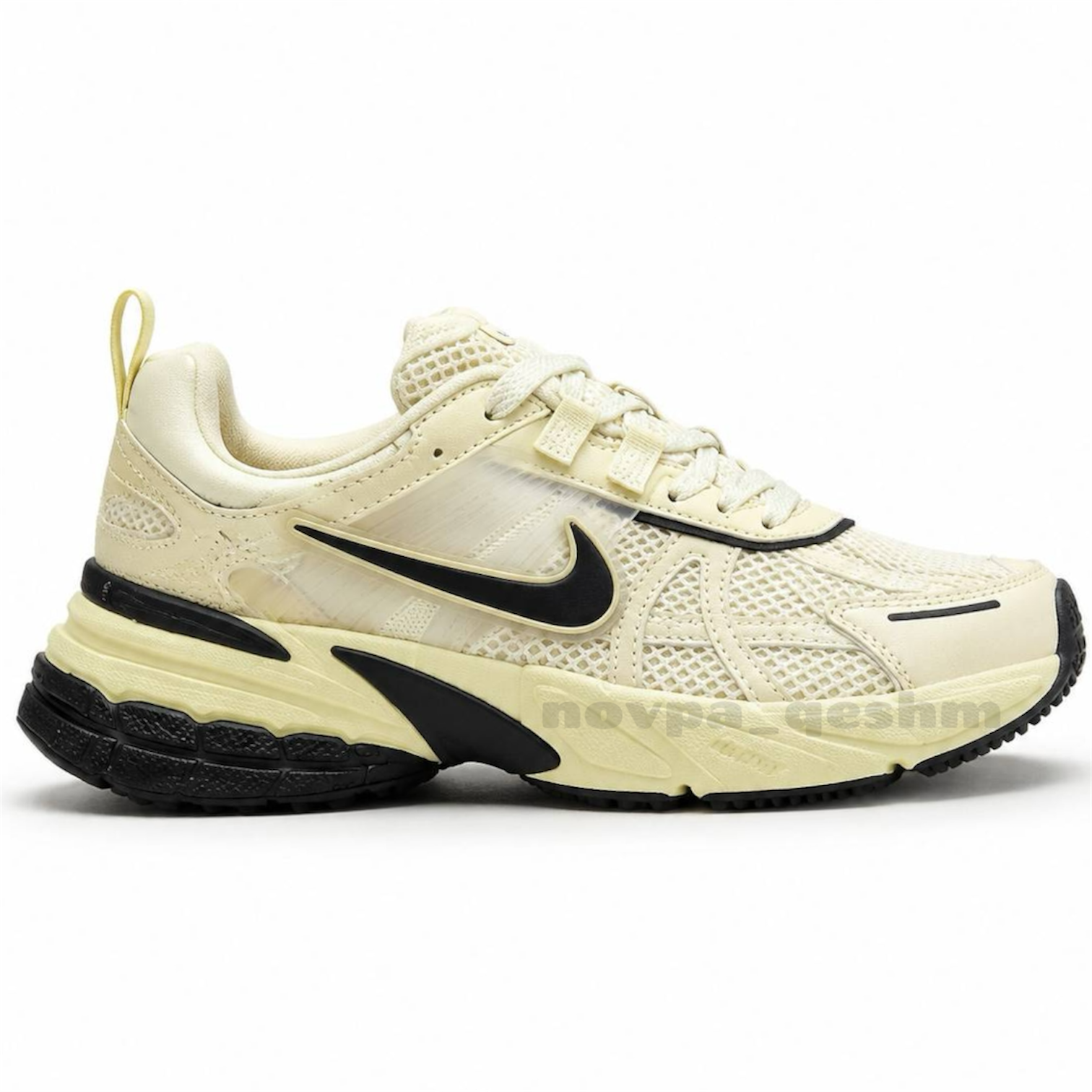 Nike v2k run beige کتونی نایک وی تو کی ویتنام ست زنانه و مردانه کرم