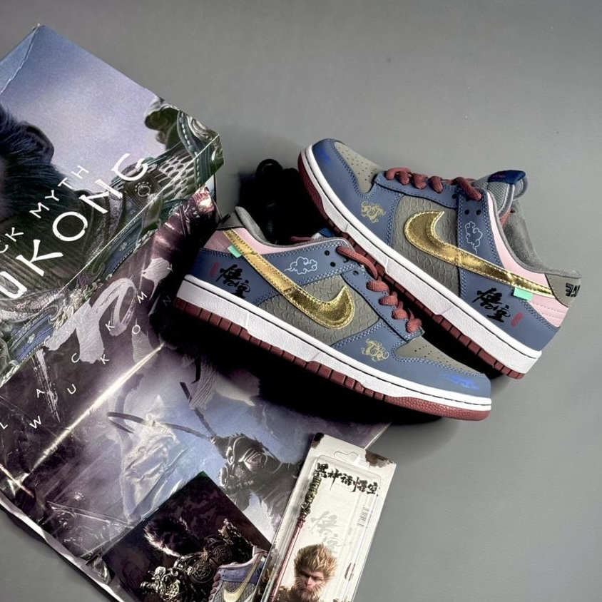 کفش کتونی نایک اس بی دانک لو بلک میت ووکنگ شائولین Nike sb dunk low black myth Wukong shaolin آبی