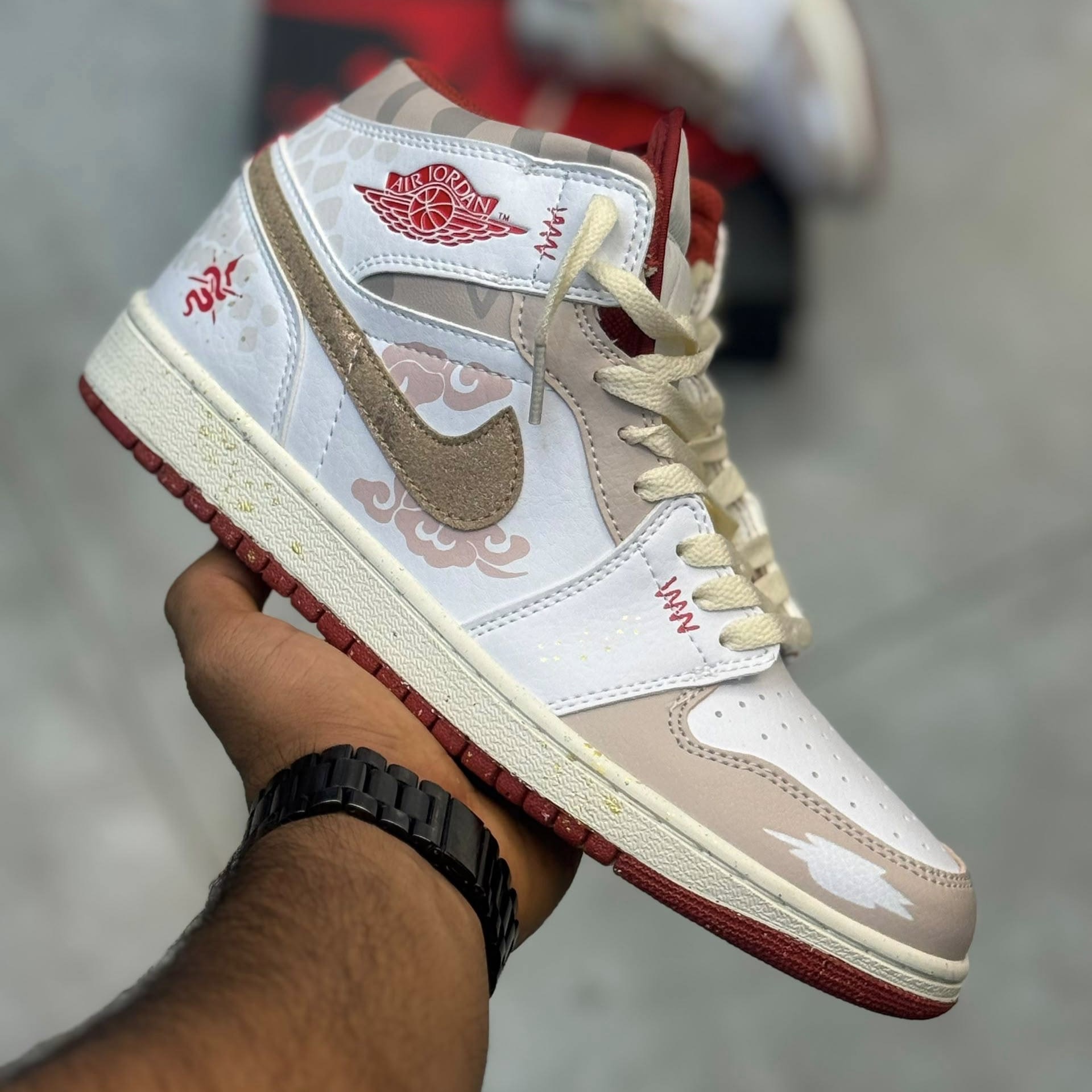 کفش کتونی مردانه ساقدار نایک ایر جردن 1 طرح مار Nike air jordan 1 Year Of The Snake سفید
