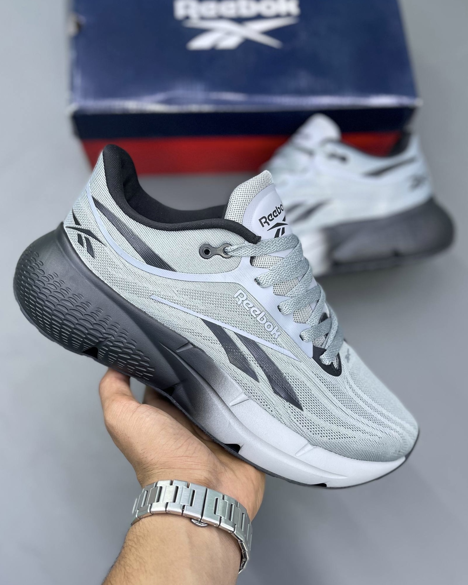 کفش کتونی مردانه ریباک زیگنیشن Reebok Zignition Running Shoes طوسی
