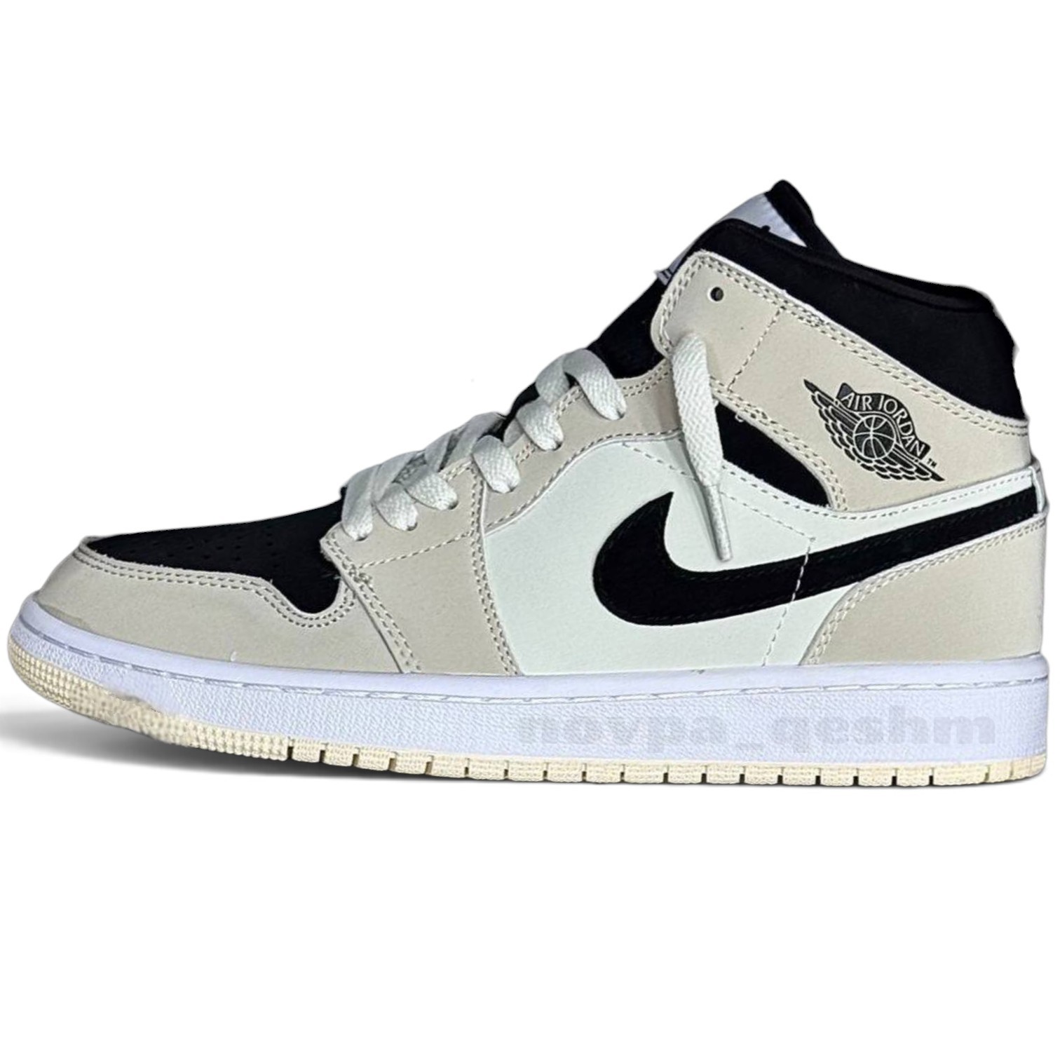 کفش کتونی زنانه ساقدار نایک ایر جردن 1 Nike air jordan 1 High کرم مشکی