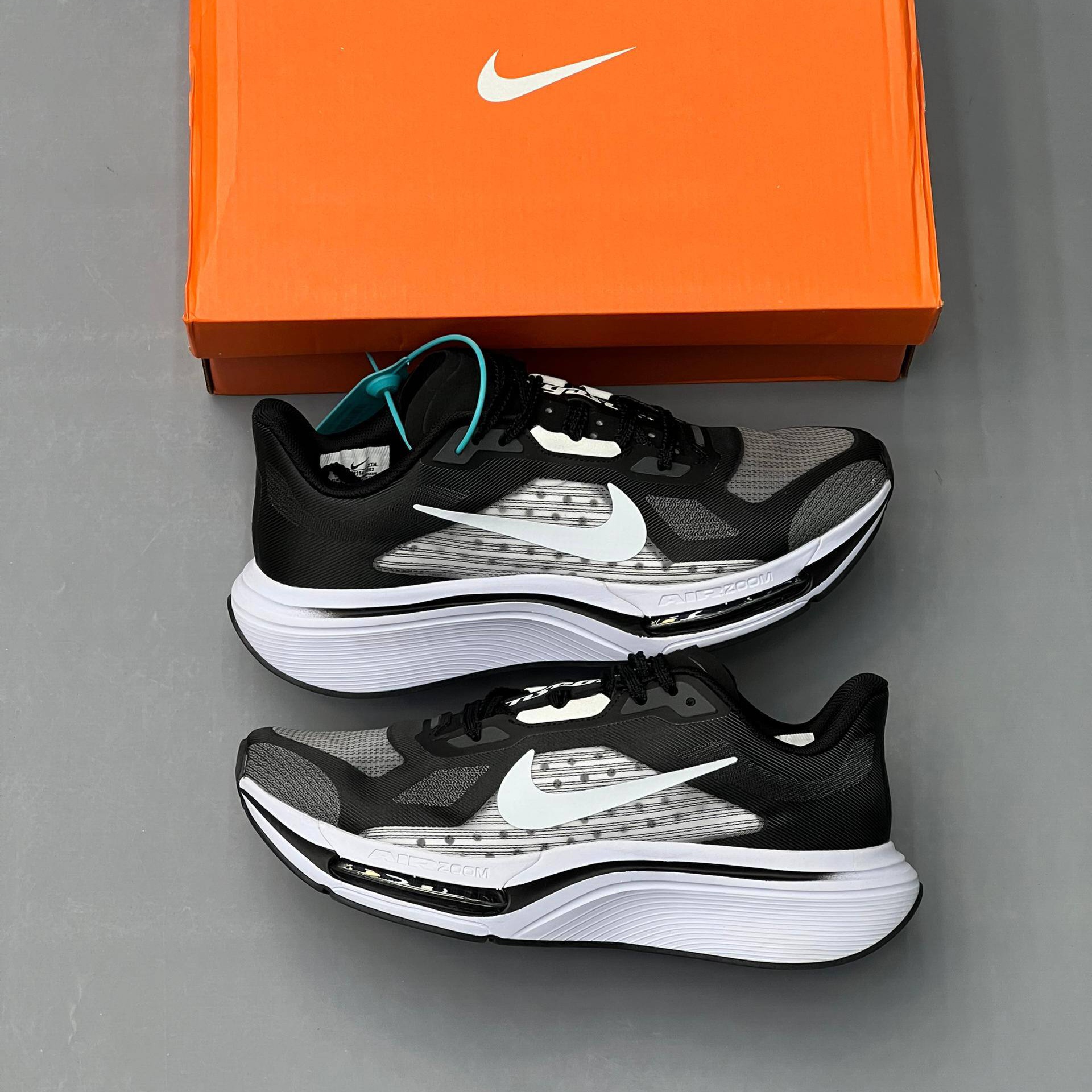 کفش کتونی مردانه نایک ایر زوم پگاسوس پرمیوم Nike Air Zoom Pegasus Premium مشکی سفید