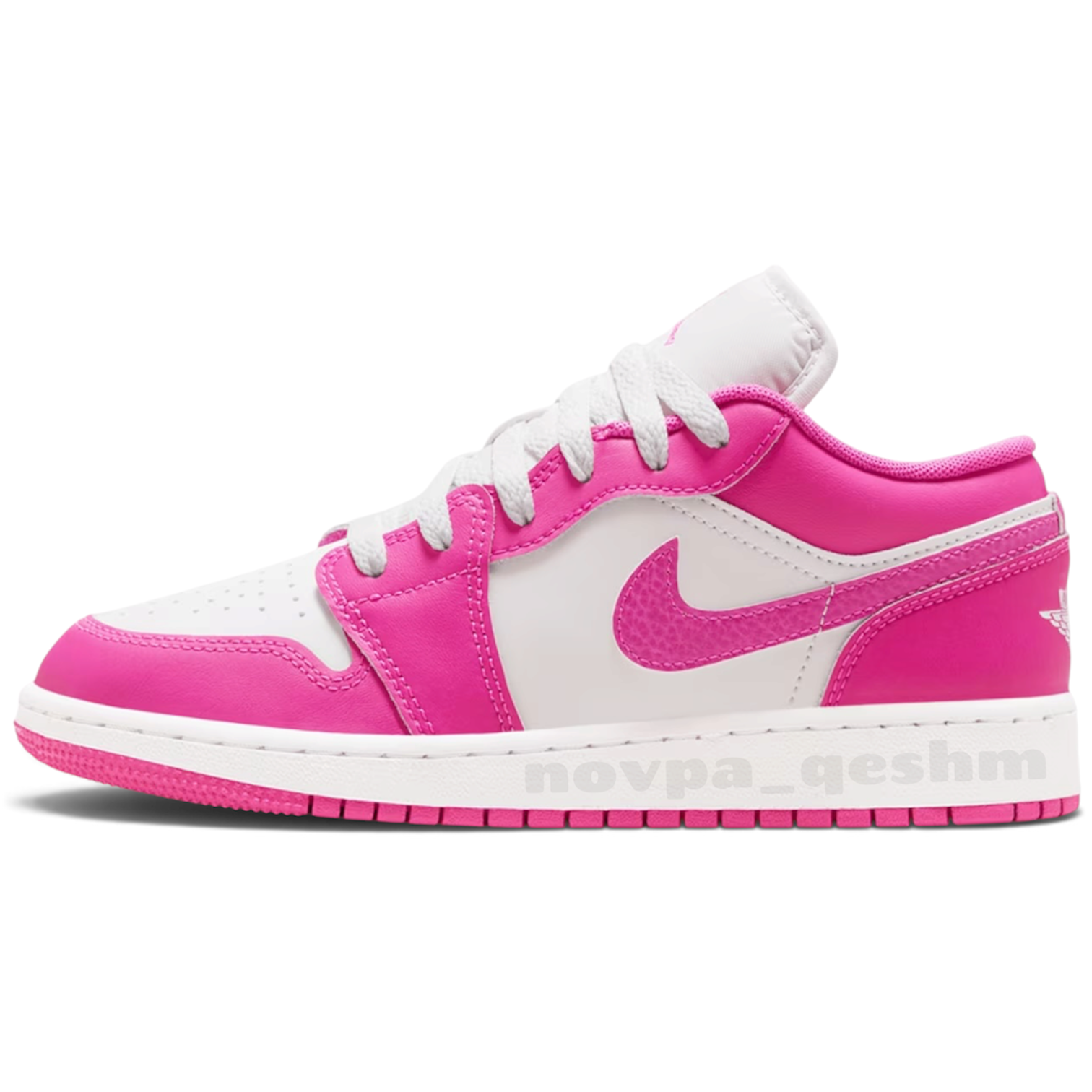 کفش کتونی دخترانه نایک ایر جردن 1 صورتی آتشی جیغ Nike Air Jordan 1 Low Fire Pink