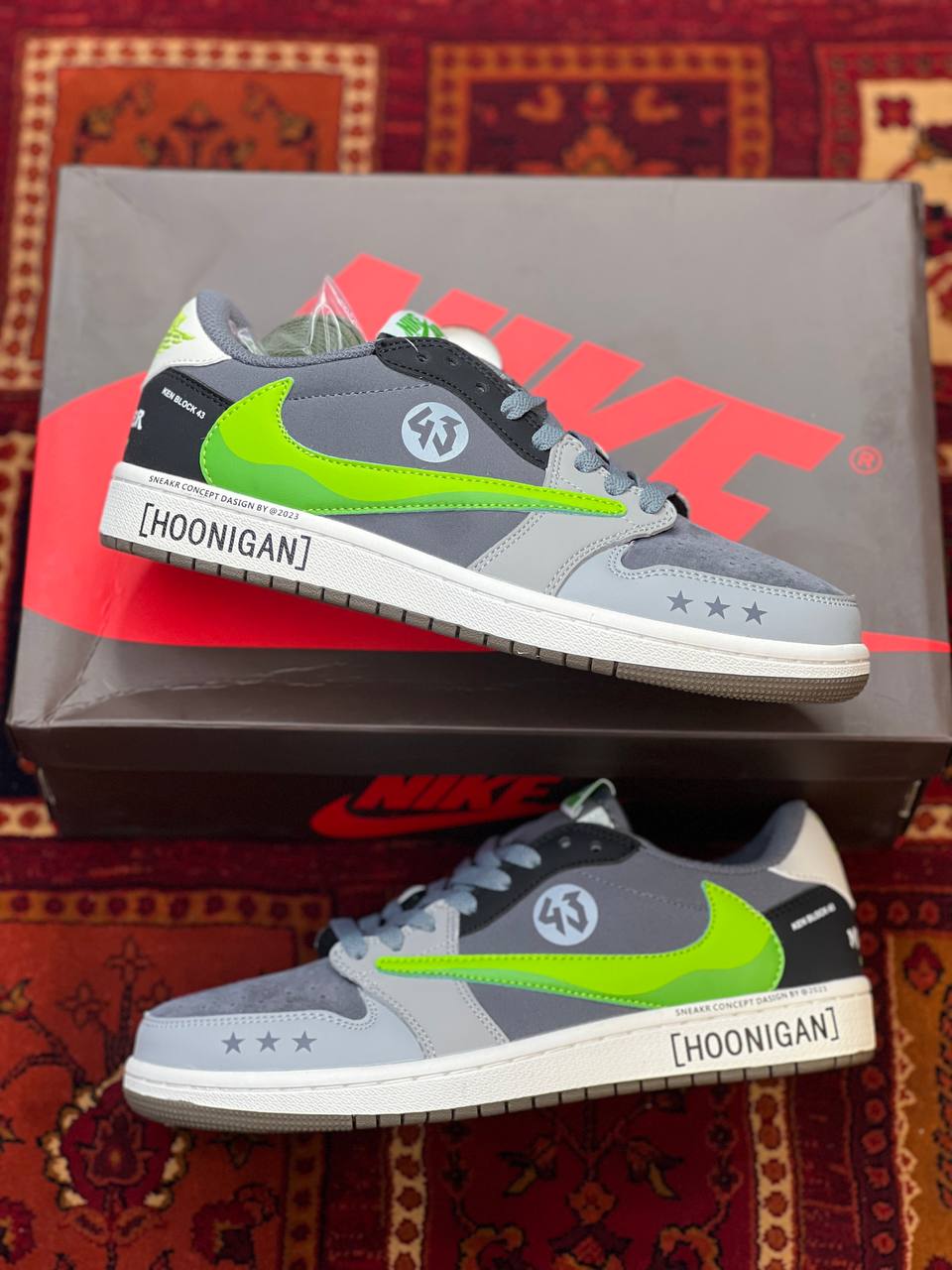 کتونی نایک ایر جردن 1 تراویس اسکات هونیگان مانستر NIKE AIR JORDAN 1 TRAVIS SCOTT X HOONIGAN MONESTER طوسی سبز