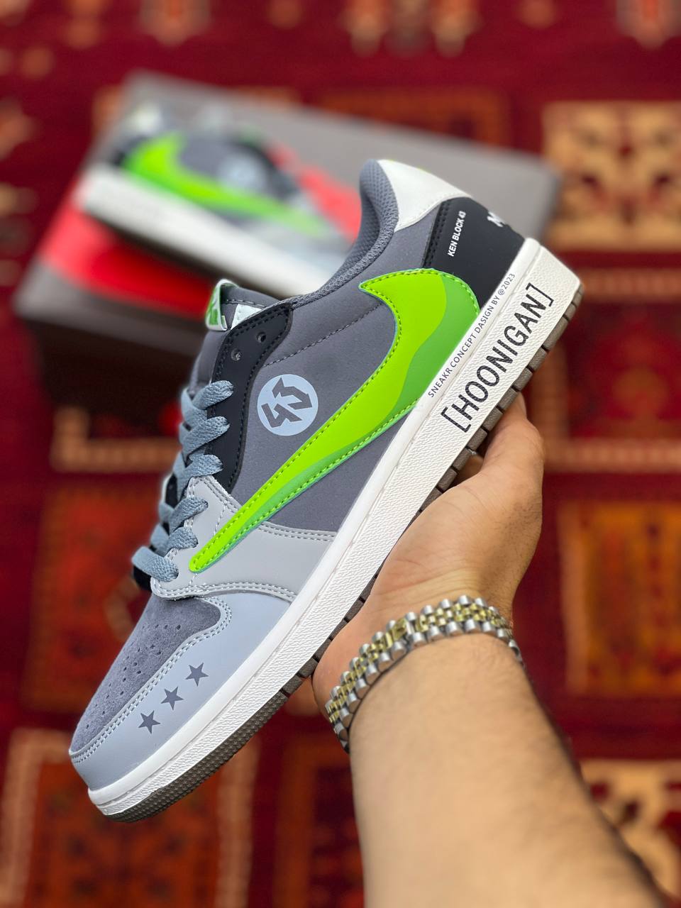 کتونی نایک ایر جردن 1 تراویس اسکات هونیگان مانستر NIKE AIR JORDAN 1 TRAVIS SCOTT X HOONIGAN MONESTER طوسی سبز