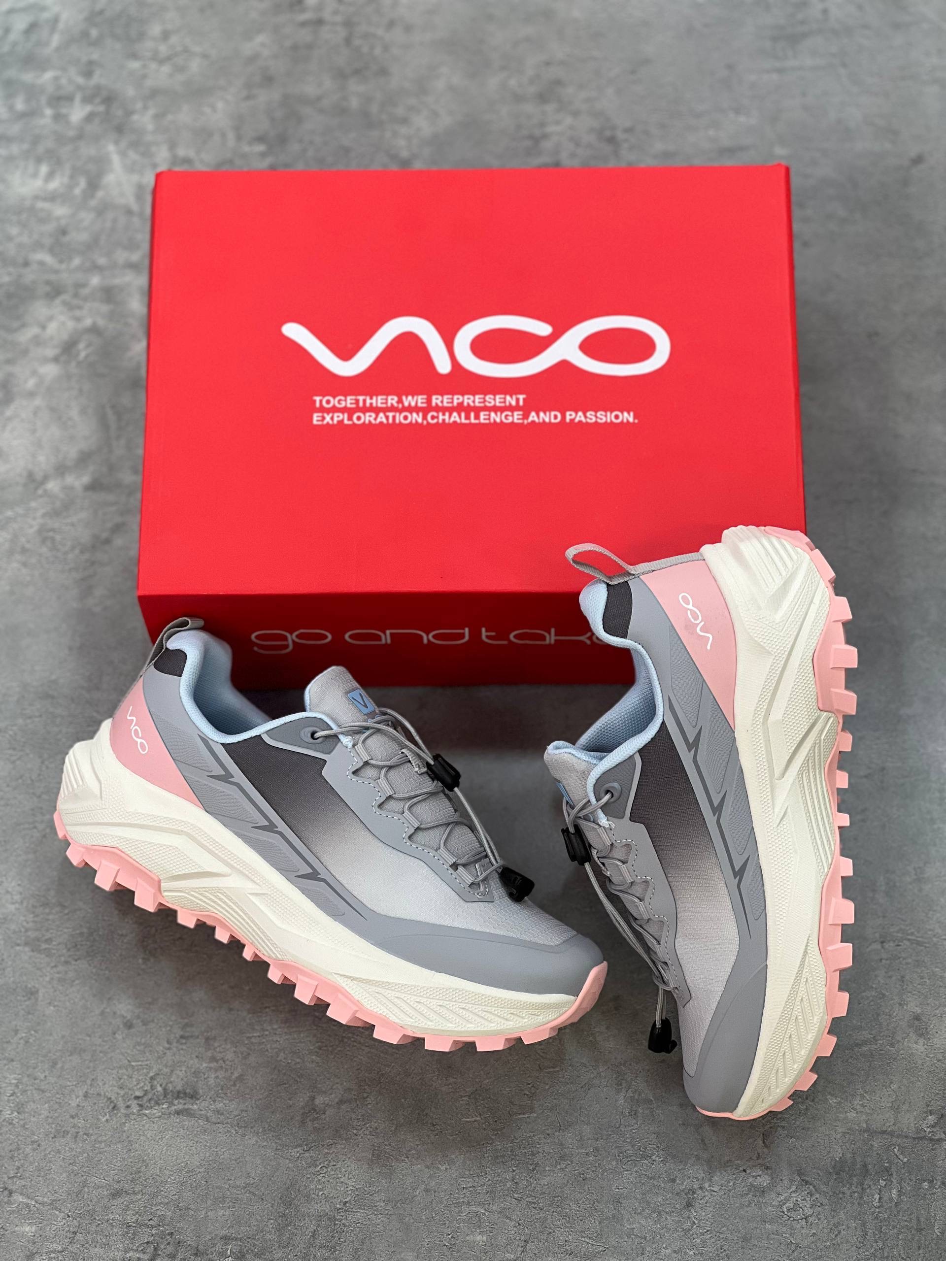 کفش کتونی روزمرگی و طبیعت گردی زنانه ویکو Vico Women's Trekking Shoes طوسی