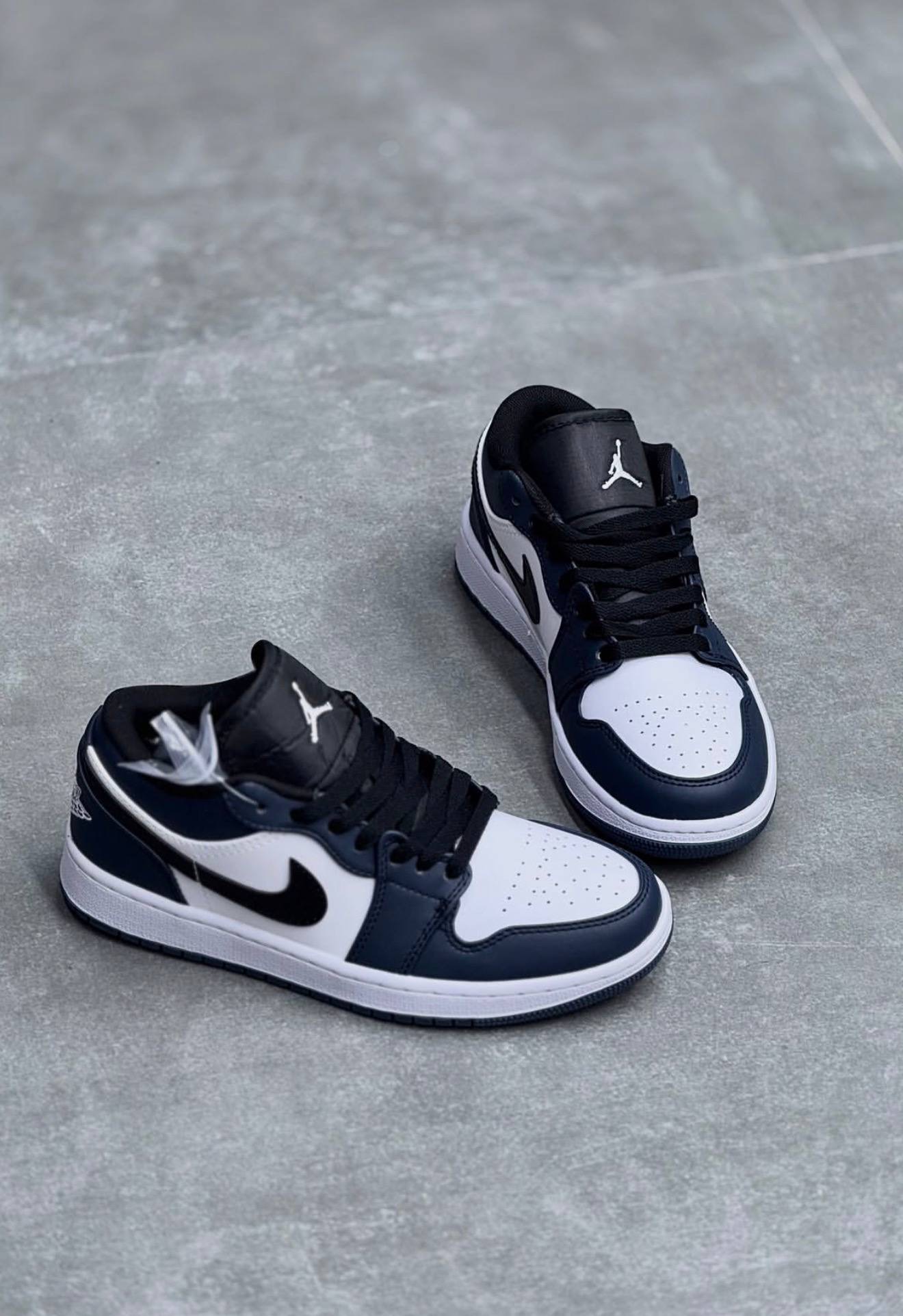 کفش کتونی زنانه و مردانه نایک ایر جردن 1 آرموری نیوی سرمه ای Nike Air Jordan 1 Armory Navy