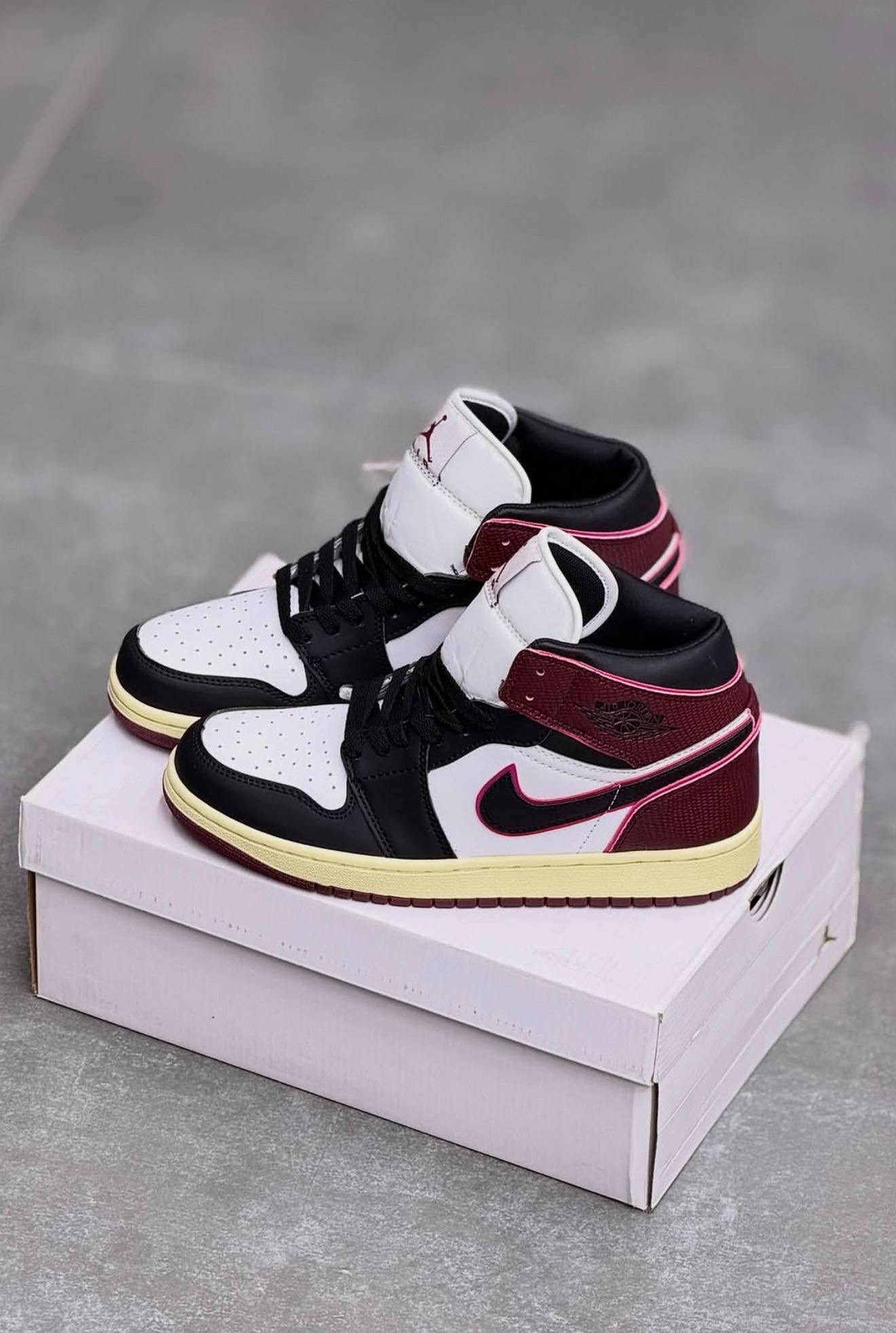 کفش کتونی نایک ایر جردن 1 ساقدار بوردو Nike Air Jordan 1 Bordeaux